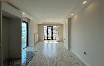 ATAKUM YENMAHALLE TRAMVAYA CEPHE 80m2 SİTE İÇİNDE 2+1 SATILIK DAİ