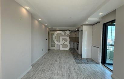 ATAKUM YENMAHALLE TRAMVAYA CEPHE 80m2 SİTE İÇİNDE 2+1 SATILIK DAİ