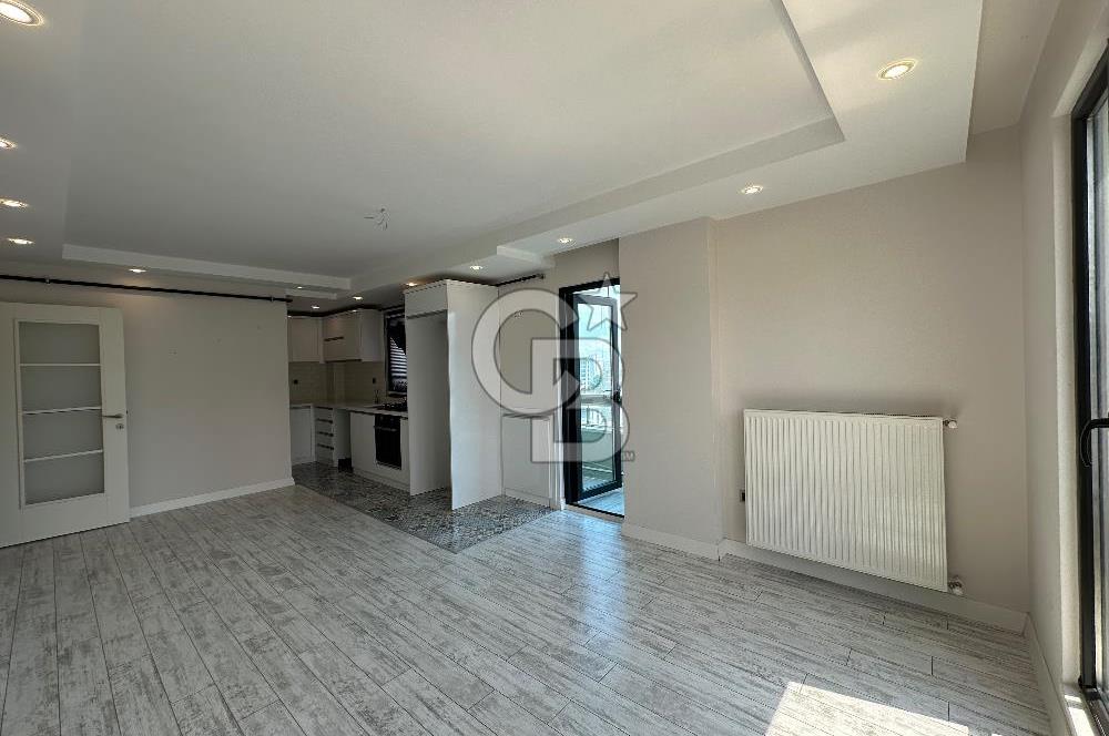 ATAKUM YENMAHALLE TRAMVAYA CEPHE 80m2 SİTE İÇİNDE 2+1 SATILIK DAİ