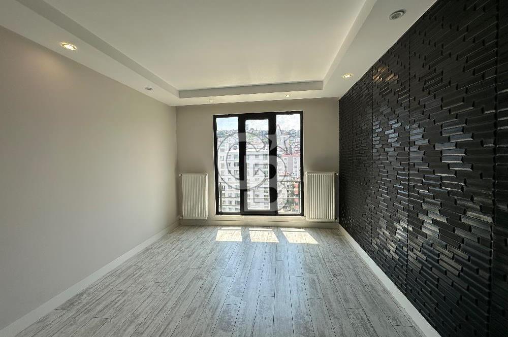 ATAKUM YENMAHALLE TRAMVAYA CEPHE 80m2 SİTE İÇİNDE 2+1 SATILIK DAİ
