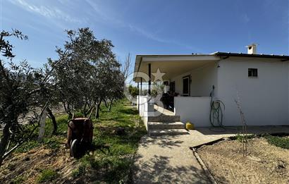 MENEMEN/SÜLEYMANLI'DA SATILIK YOLA SIFIR 2+1 BAHÇELİ BAĞ EVİ