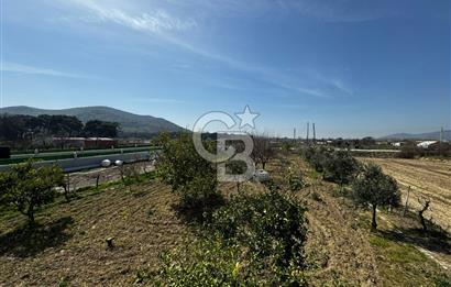 MENEMEN/SÜLEYMANLI'DA SATILIK YOLA SIFIR 2+1 BAHÇELİ BAĞ EVİ