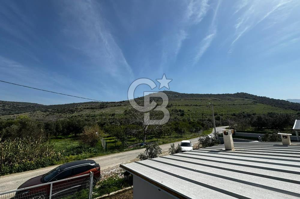 MENEMEN/SÜLEYMANLI'DA SATILIK YOLA SIFIR 2+1 BAHÇELİ BAĞ EVİ