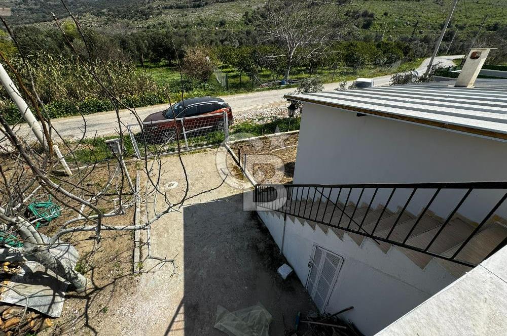 MENEMEN/SÜLEYMANLI'DA SATILIK YOLA SIFIR 2+1 BAHÇELİ BAĞ EVİ