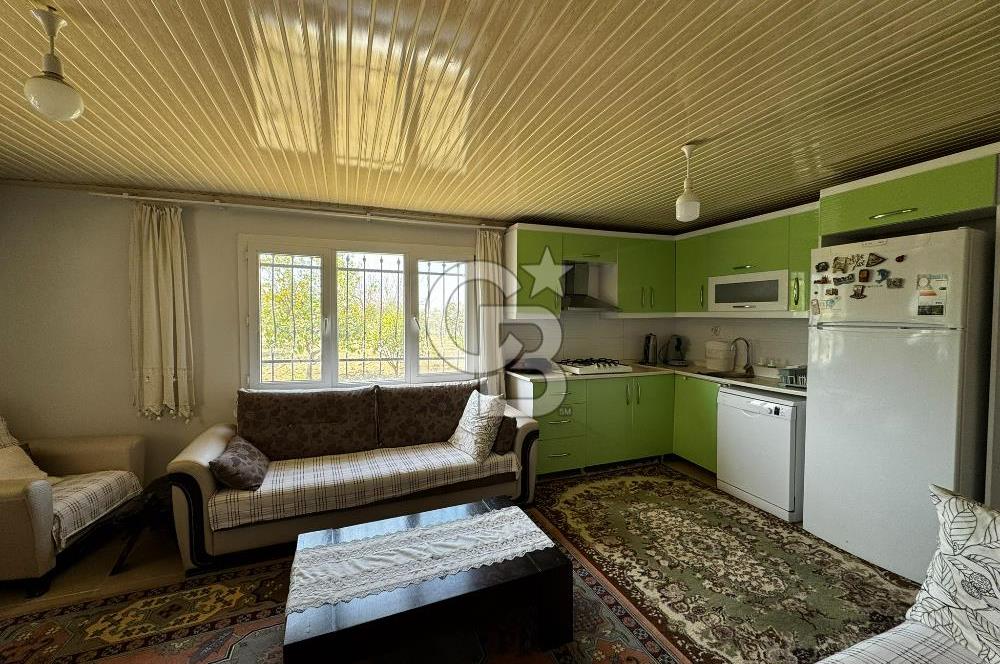 MENEMEN/SÜLEYMANLI'DA SATILIK YOLA SIFIR 2+1 BAHÇELİ BAĞ EVİ