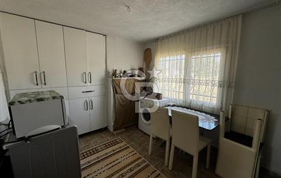 MENEMEN/SÜLEYMANLI'DA SATILIK YOLA SIFIR 2+1 BAHÇELİ BAĞ EVİ