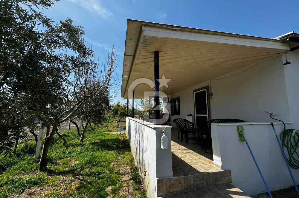 MENEMEN/SÜLEYMANLI'DA SATILIK YOLA SIFIR 2+1 BAHÇELİ BAĞ EVİ