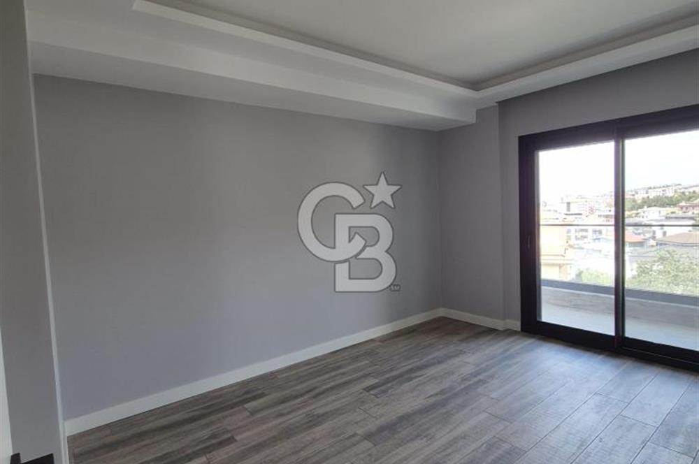 Modern Mimari Akıllı Ev Bahçe ve Havuz SATILIK VİLLA