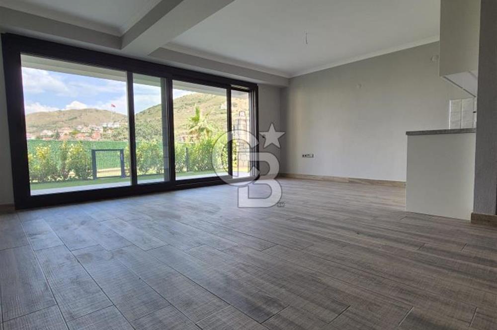 Modern Mimari Akıllı Ev Bahçe ve Havuz SATILIK VİLLA
