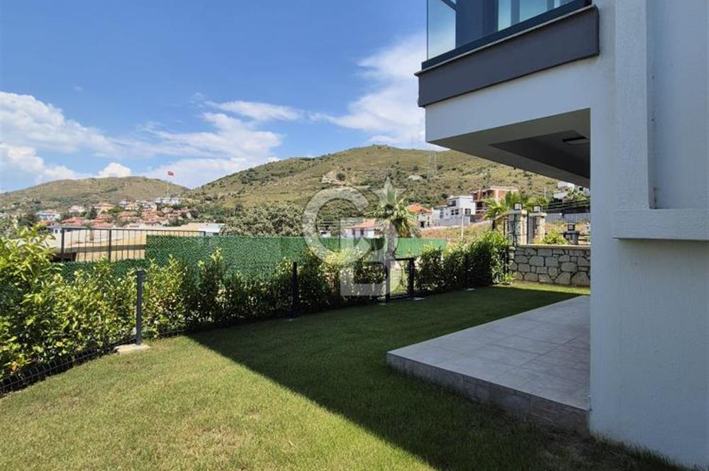 Modern Mimari Akıllı Ev Bahçe ve Havuz SATILIK VİLLA