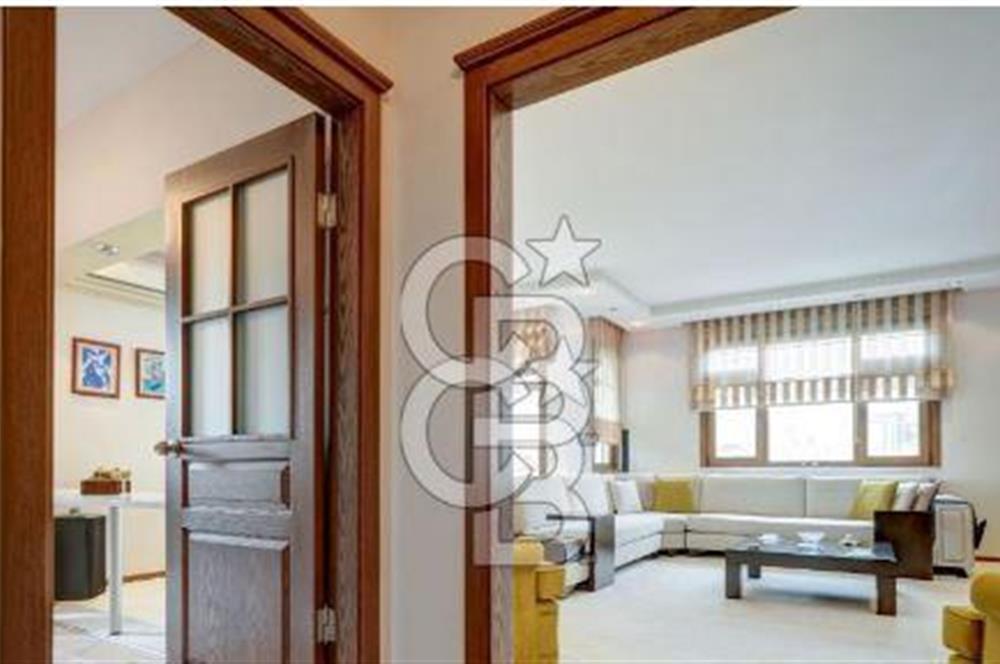 Kozyatağı Bayar Caddesi Üzerinde Full Eşyalı 3+1 Kiralık Daire