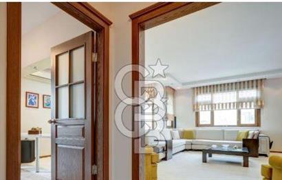 Kozyatağı Bayar Caddesi Üzerinde Full Eşyalı 3+1 Kiralık Daire