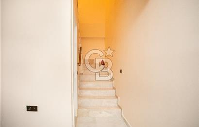 Foça Hacıveli Mah. Eşyalı Kiralık 2+1 Dubleks Villa