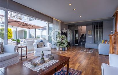 Adabükü, Panoramik Deniz ve Koy Manzaralı Satılık Müstakil Villa