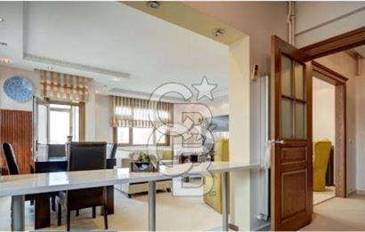 Kozyatağı Bayar Caddesi Üzerinde Full Eşyalı 3+1 Kiralık Daire