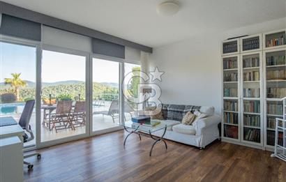 Adabükü, Panoramik Deniz ve Koy Manzaralı Satılık Müstakil Villa