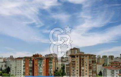 Kozyatağı Bayar Caddesi Üzerinde Full Eşyalı 3+1 Kiralık Daire