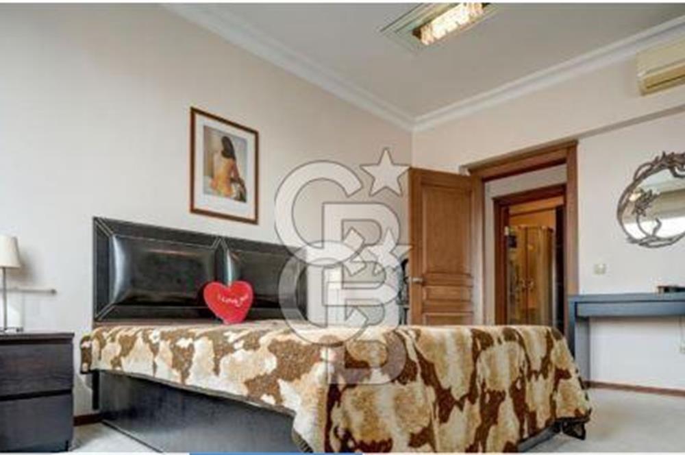 Kozyatağı Bayar Caddesi Üzerinde Full Eşyalı 3+1 Kiralık Daire