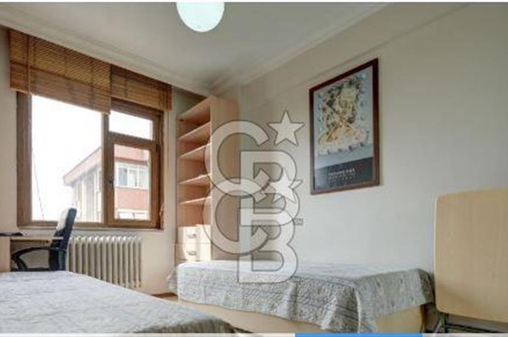 Kozyatağı Bayar Caddesi Üzerinde Full Eşyalı 3+1 Kiralık Daire