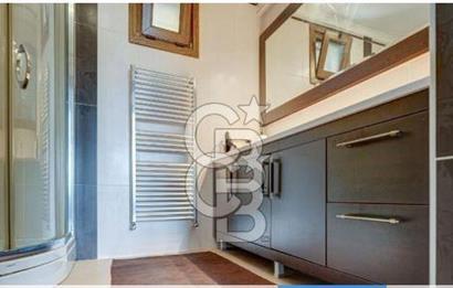 Kozyatağı Bayar Caddesi Üzerinde Full Eşyalı 3+1 Kiralık Daire