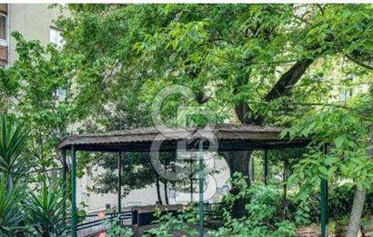 Kozyatağı Bayar Caddesi Üzerinde Full Eşyalı 3+1 Kiralık Daire
