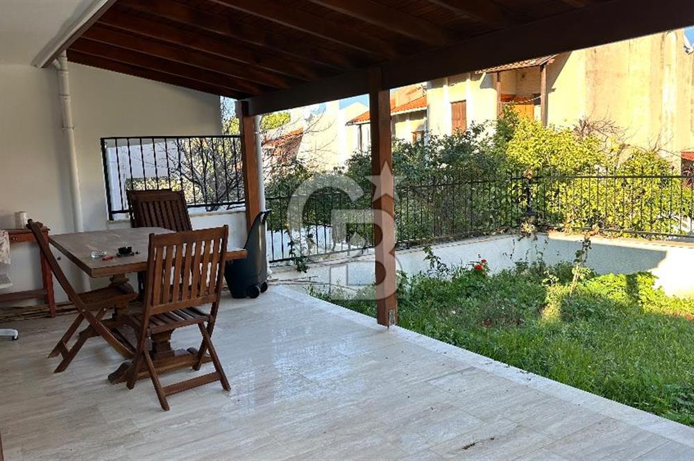 Urla İskele Mahallesinde Denize Yakın Satılık Villa
