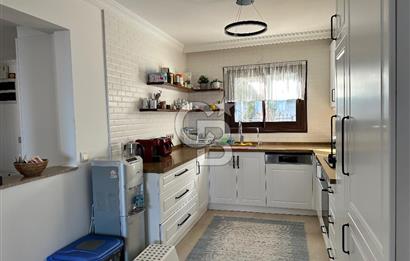 Urla İskele Mahallesinde Denize Yakın Satılık Villa