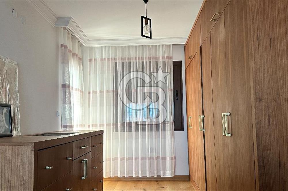Urla İskele Mahallesinde Denize Yakın Satılık Villa