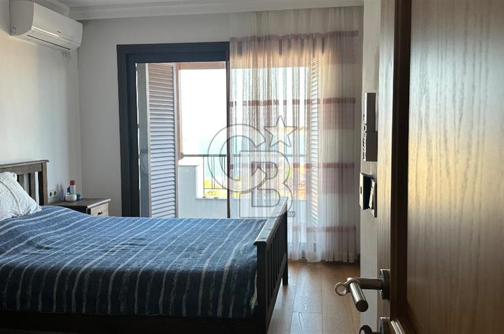 Urla İskele Mahallesinde Denize Yakın Satılık Villa