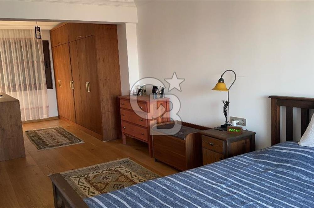 Urla İskele Mahallesinde Denize Yakın Satılık Villa