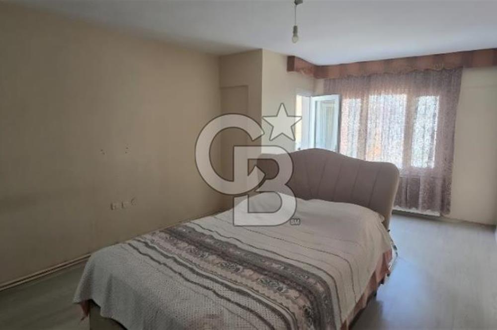 YALOVA'NIN KALBİNDE, ÇEŞME SOKAK'TA SATILIK DAİRE
