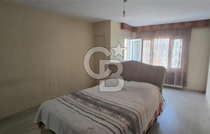 YALOVA'NIN KALBİNDE, ÇEŞME SOKAK'TA SATILIK DAİRE