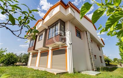 DÖŞEMEALTINDA MÜSTAKİL, TİCARİ KULLANIM AMAÇLI KİRALIK 5+2 VİLLA