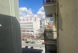 TUNUS CADDESİNDE PRESTİJLİ KİRALIK OFİS 2+1