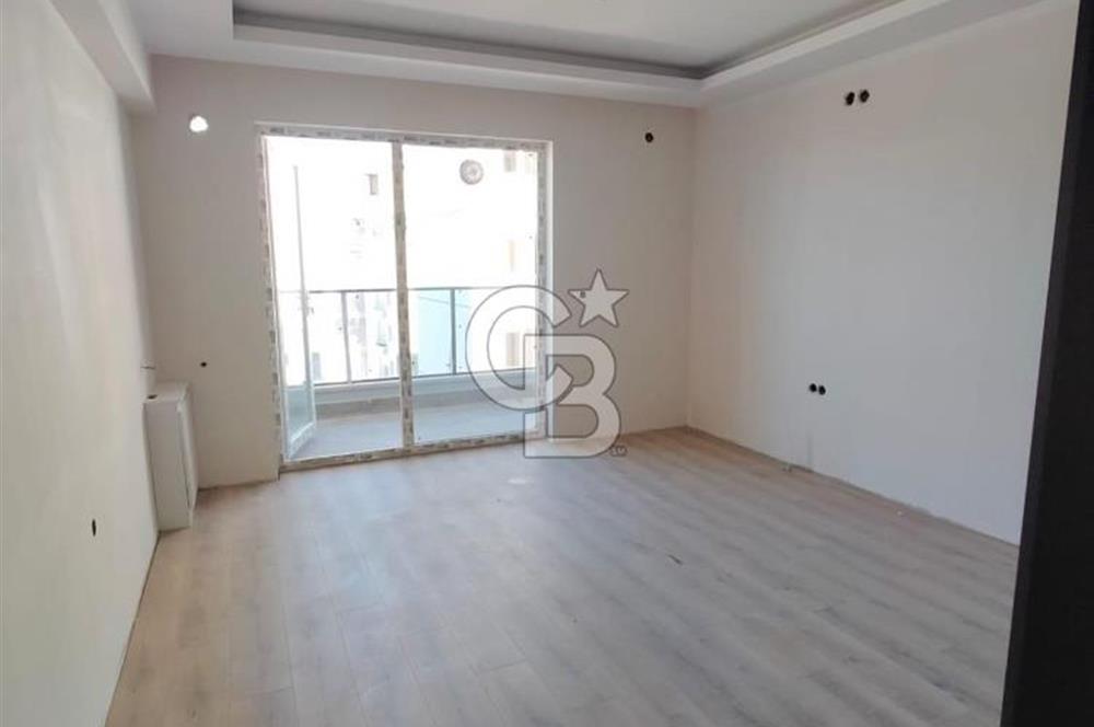 SATILIK HAVUZ MANZARALI LÜKS DAİRE PLATİN GOLD SİTESİ
