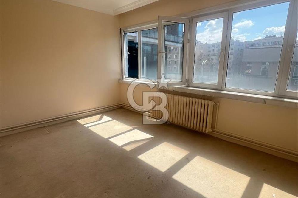 BESTEKAR SOKAKTA, LİV HOSPITAL YANINDA KİRALIK 3+1 DAİRE!