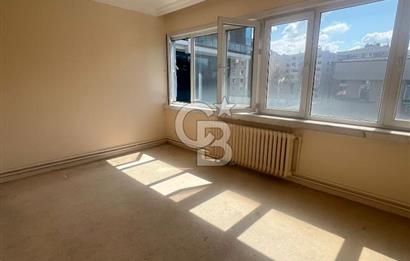 BESTEKAR SOKAKTA, LİV HOSPITAL YANINDA KİRALIK 3+1 DAİRE!