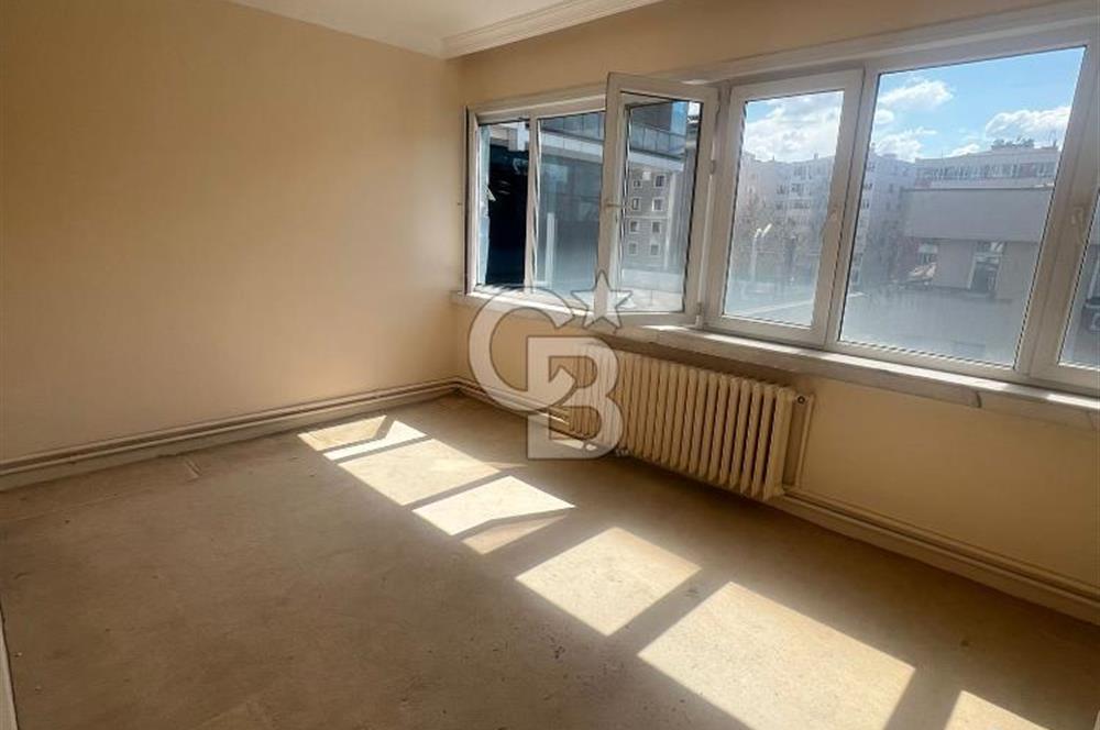BESTEKAR SOKAKTA, LİV HOSPITAL YANINDA KİRALIK 3+1 DAİRE!