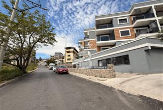 Bornova Atatürk Mah.Satılık Deniz Manzaralı Sıfır 2+1 Daire