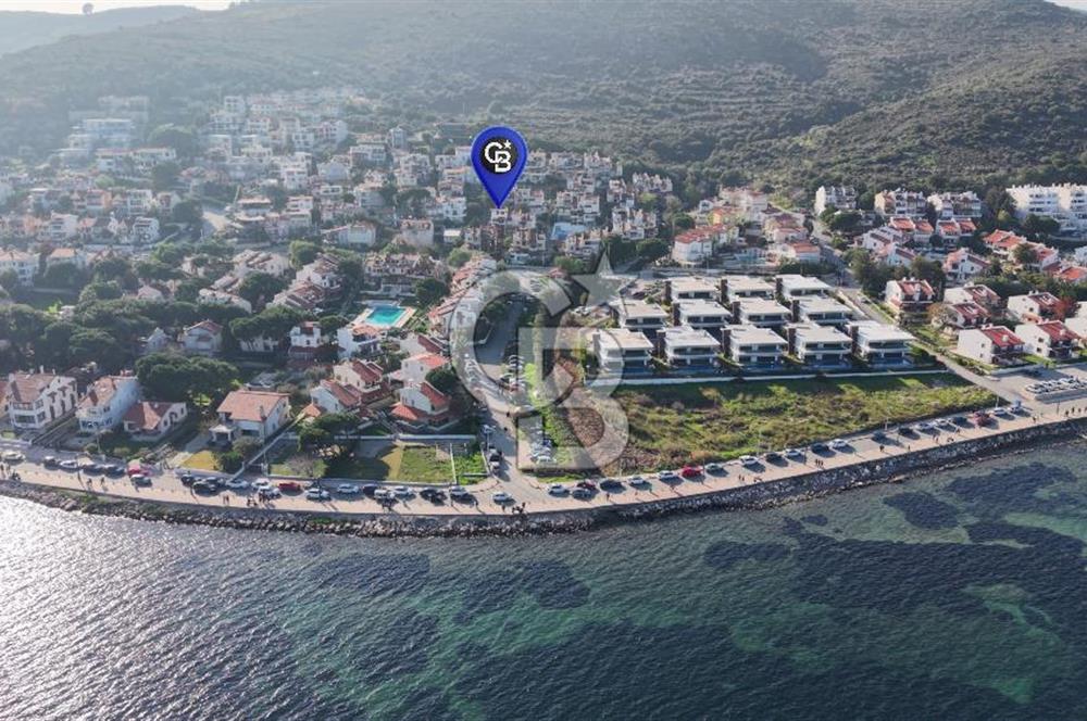Urla İskele Mahallesinde Denize Yakın Satılık Villa