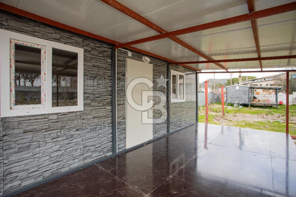 Foça Bağarası Hacıveli'de Satılık 2+1 Prefabrik ve Tarla
