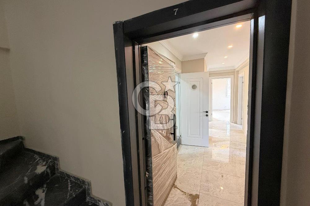 Dikili'de Arakat Kapalı Mutfak Satılık 2+1 Sıfır Daire