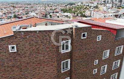 Dikili'de Deniz Manzaralı Satılık Sıfır 2+1 Daire
