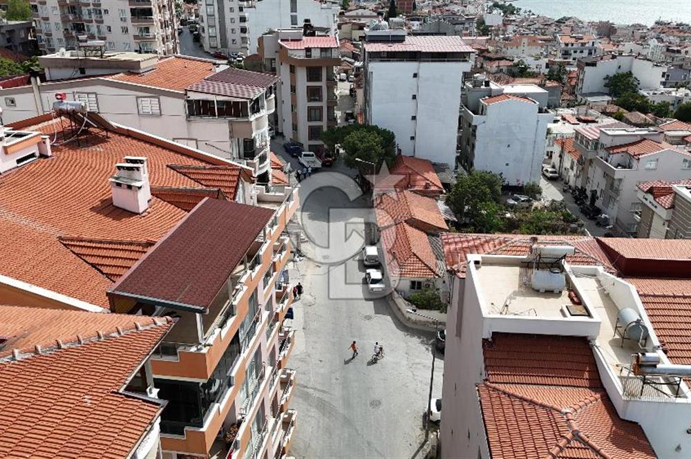 Dikili'de Deniz Manzaralı Satılık Sıfır 2+1 Daire