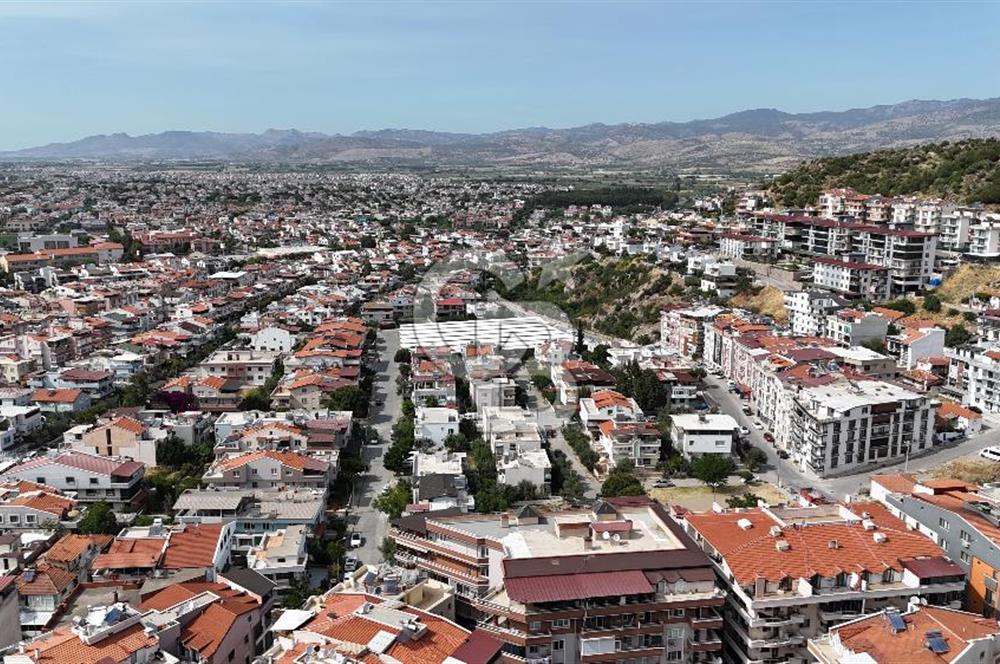 Dikili'de Arakat Kapalı Mutfak Satılık 2+1 Sıfır Daire