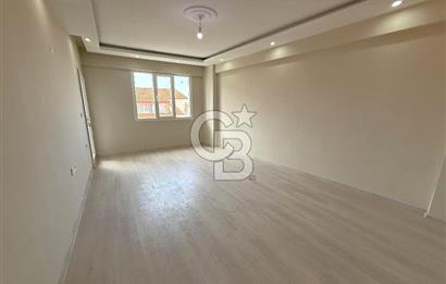 Dikili'de Arakat Kapalı Mutfak Satılık 2+1 Sıfır Daire
