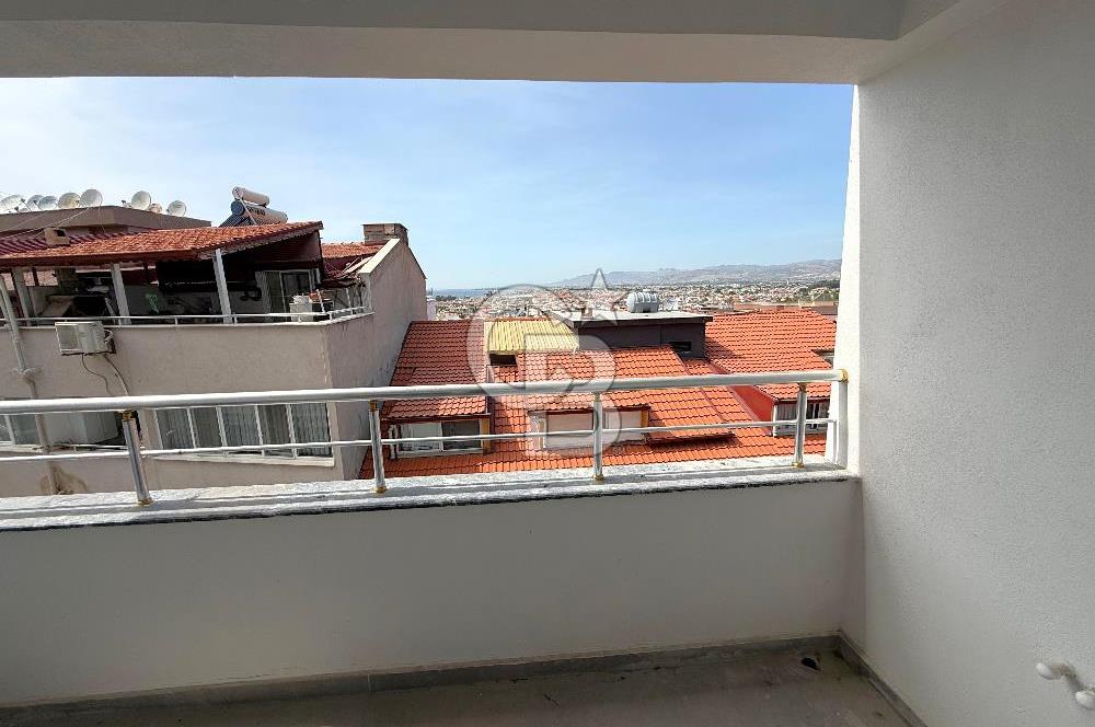 Dikili'de Deniz Manzaralı Satılık Sıfır 2+1 Daire
