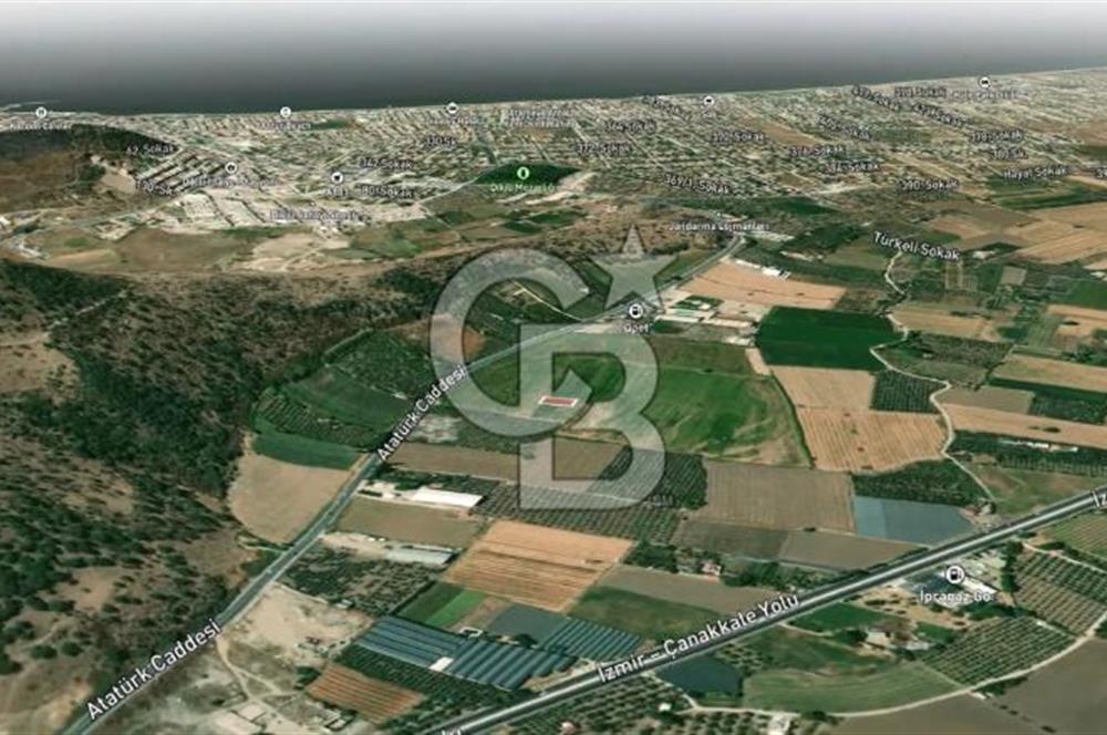 DİKİLİ'DE TİCARİ İMARLI 845 M2 SATILIK ARSA