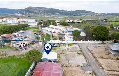 Foça Bağarası Hacıveli'de Satılık 2+1 Prefabrik ve Tarla