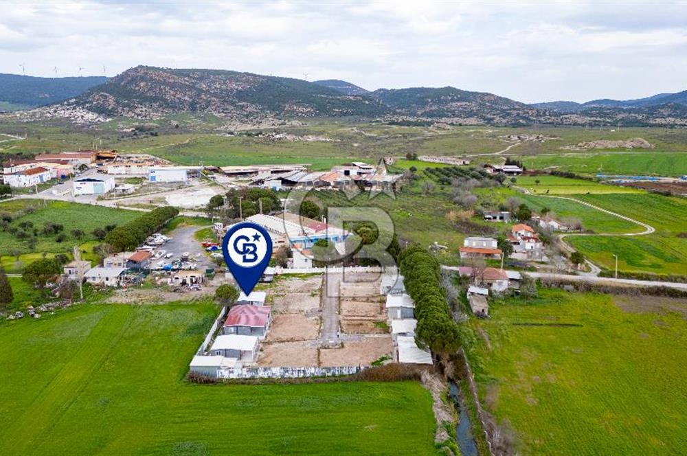 Foça Bağarası Hacıveli'de Satılık 2+1 Prefabrik ve Tarla